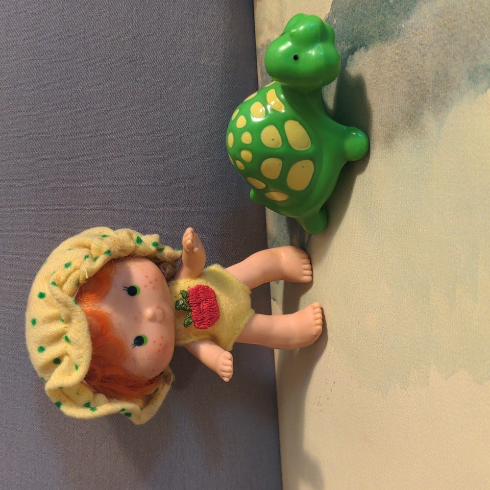 Vintage Apple Dumplin' Doll & Tea Time Turtle